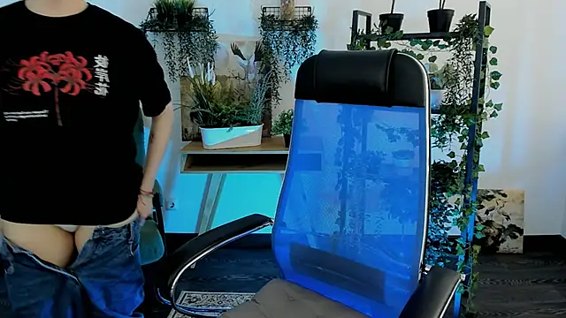 XXX chat uživo modela VirtuallVoyant