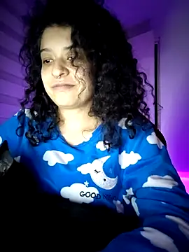 XXX chat uživo modela Miss_Carmilla