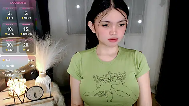 Pokazy przed kamerką – wildest_fantasy