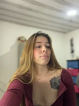 NatalyPinkyn Webbikameraesitys