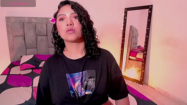 DIANEE_01 – Live XXX-chat