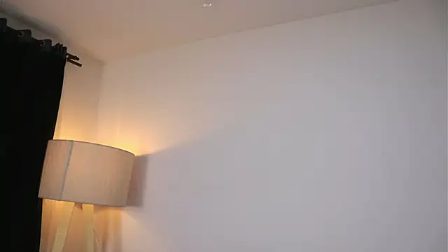 Sweet_Sammy_'s Live XXX Chat