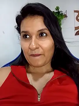 Chat XXX en directo de elena_jonees