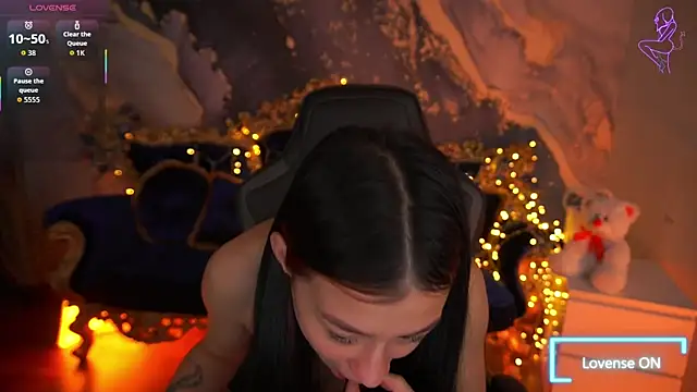 FataleNellie Obrolan Langsung XXX