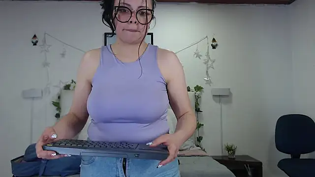 Megan_05_ Live XXX-Chat