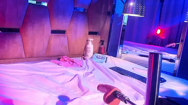 AriHale_ Adlı Modelin Canlı XXX Sohbeti