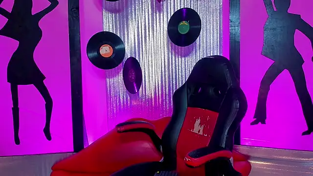 Вебкам-шоу nickyminach_