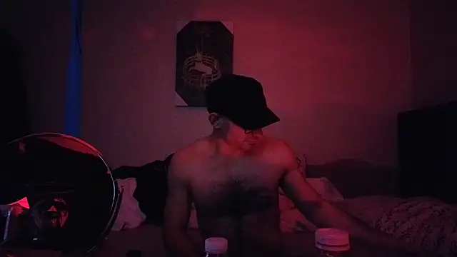 hailzeffn élő XXX-chatje