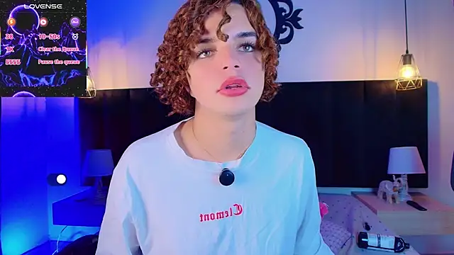 XXX chat uživo modela Skyee_angel