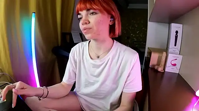 olivka-flower Adlı Modelin Canlı XXX Sohbeti