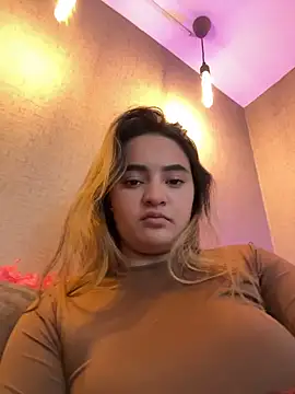 Онлайн чат XXX Antonella_Julieta