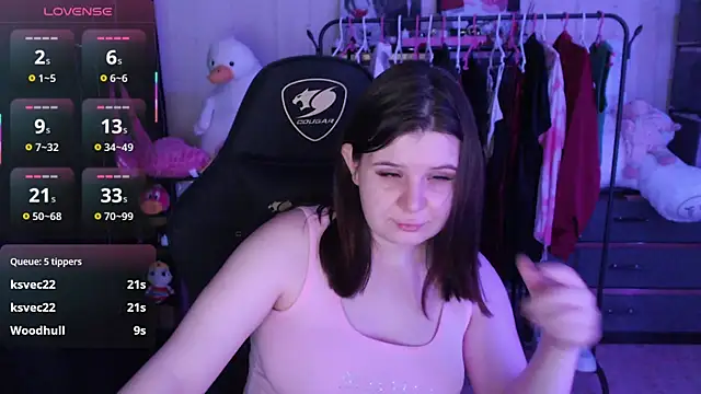 AmyVibess' Live XXX Chat