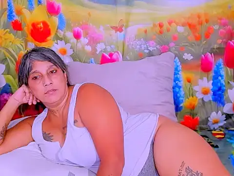 indianroxy Live XXX Chat