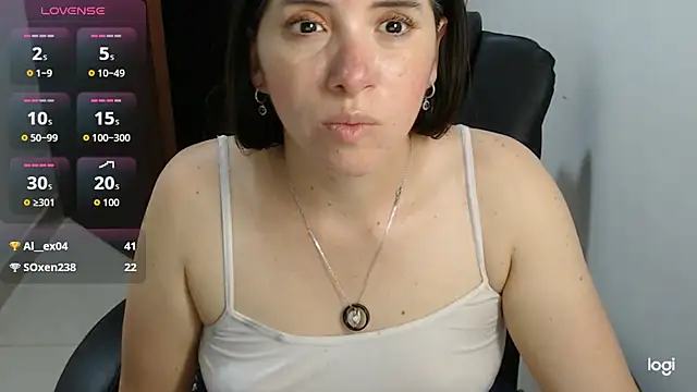 spicey_latinaのライブXXXチャット