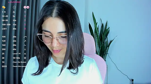 Chat +18 de sara_ospina22 ao vivo