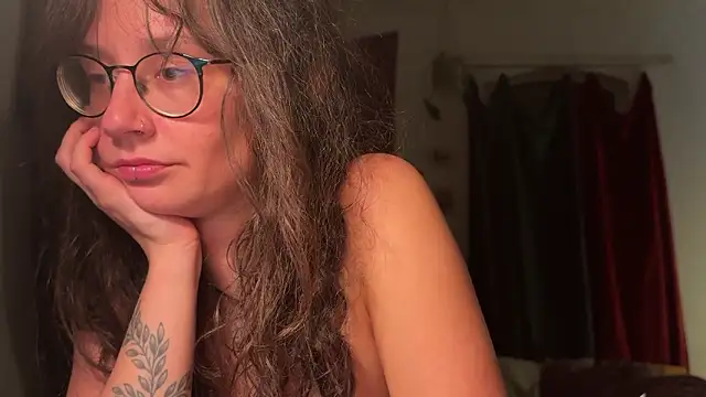 Chat +18 de nyxo_ ao vivo