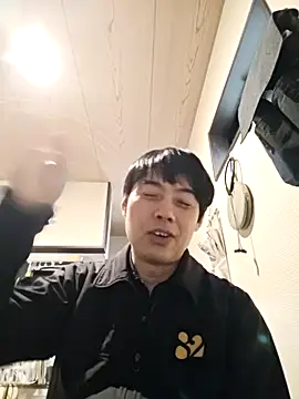 whitebriefboyのウェブカメラショー