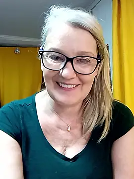 irinamaux Chat XXX live