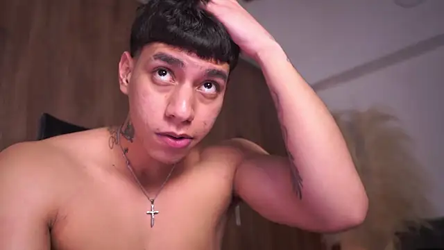 Онлайн чат XXX Josep_Davies