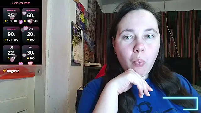 Онлайн чат XXX Cora_Maro