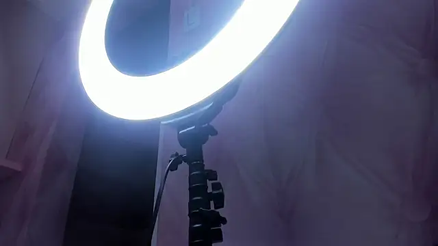 แชท XXX สดของ TaniaBellini