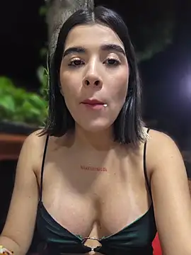 Онлайн чат XXX Sweetnahoxxx