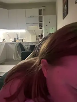 Show modela AuroraVale na web-kameri