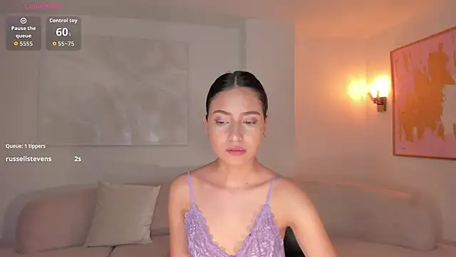 Онлайн чат XXX LucieMartin