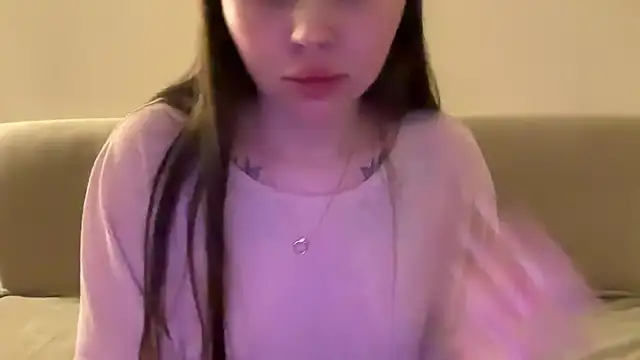 AlmaryKim Show Webcam