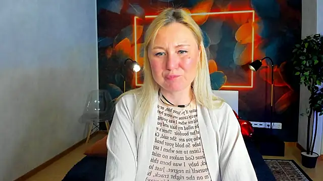 scent__of_woman Adlı Modelin Canlı XXX Sohbeti