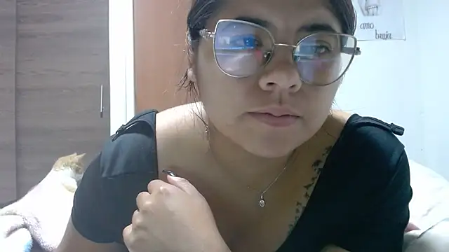 viccky_vick's Live XXX Chat