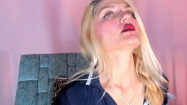 Camila_Russoo's Live XXX Chat