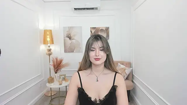 Онлайн чат XXX AnneTLi