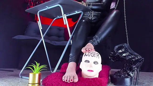 KatrinaStone Chat XXX in diretta