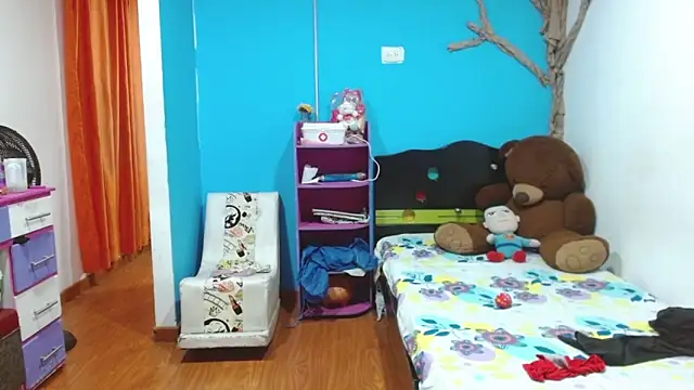 دردشة Andrea_deepsloppy الجنسية المباشرة