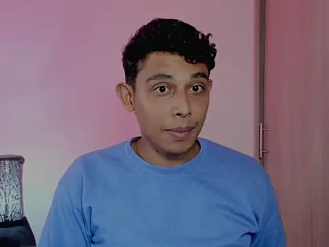 Show modela nilo2021 na web-kameri