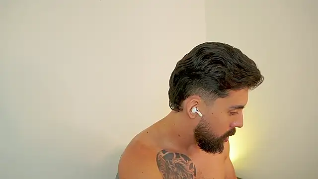 Chat XXX en directo de Markbrown