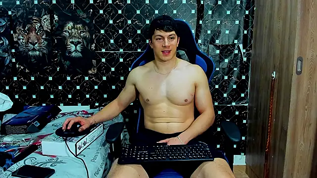 javiersexymann 即時 XXX 聊天