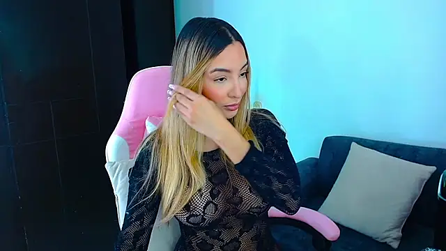 دردشة im_grecia الجنسية المباشرة