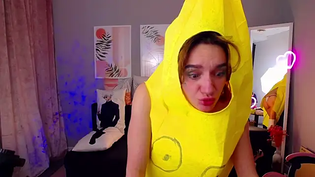 PollyRoseX Adlı Modelin Canlı XXX Sohbeti