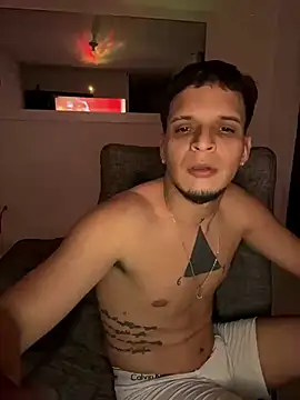 ArturoDelgado1 Live XXX Chat