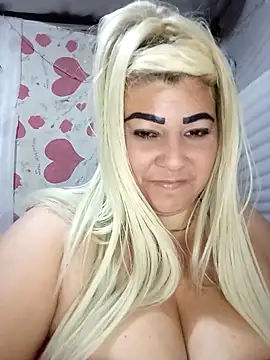 BonniAdams' Live XXX Chat