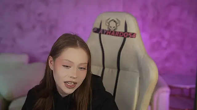 Chat XXX en directo de Esmie_Smile