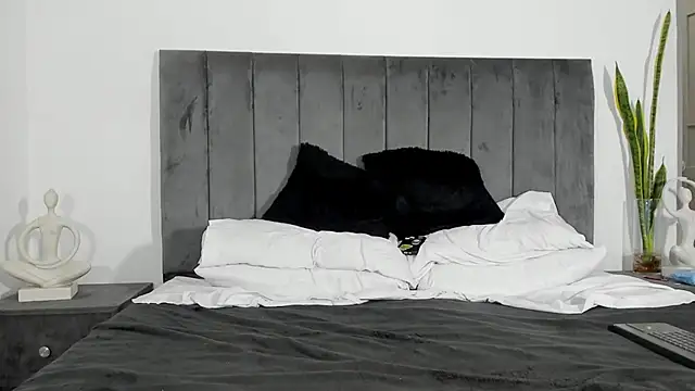 RedNDizzy élő XXX-chatje