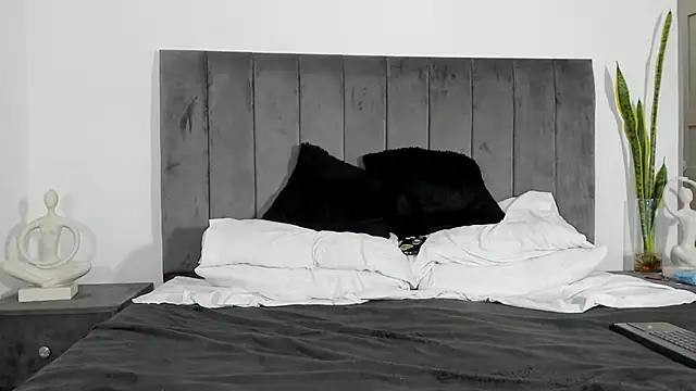 Онлайн чат XXX RedNDizzy