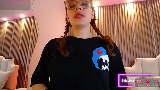 Chat XXX en directo de Katy_Van