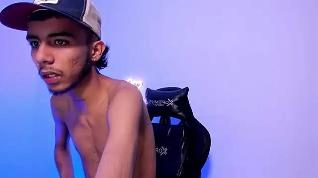 Вебкам-шоу Red_4KT