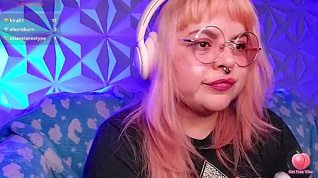 Chat XXX en directo de Satyn_doll