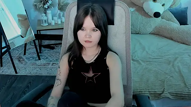 Elainebeness' Live XXX Chat