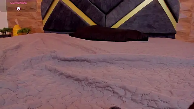 Oliver_Laurent_ লাইভ XXX চ্যাট